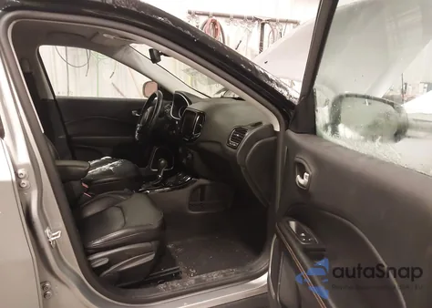 2020 Jeep Compass Limited 4X4 from USA, damaged, VIN 3C4NJDCB6LT157031